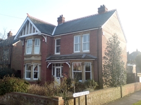 1 bedroom House Shar...